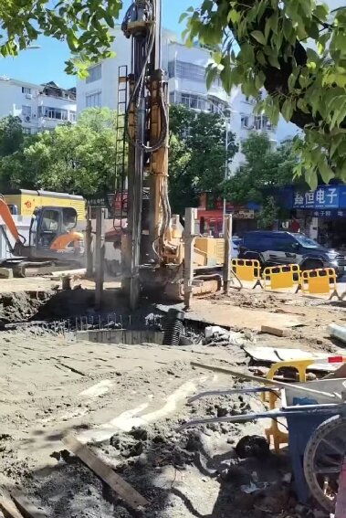 铜官区岩石井